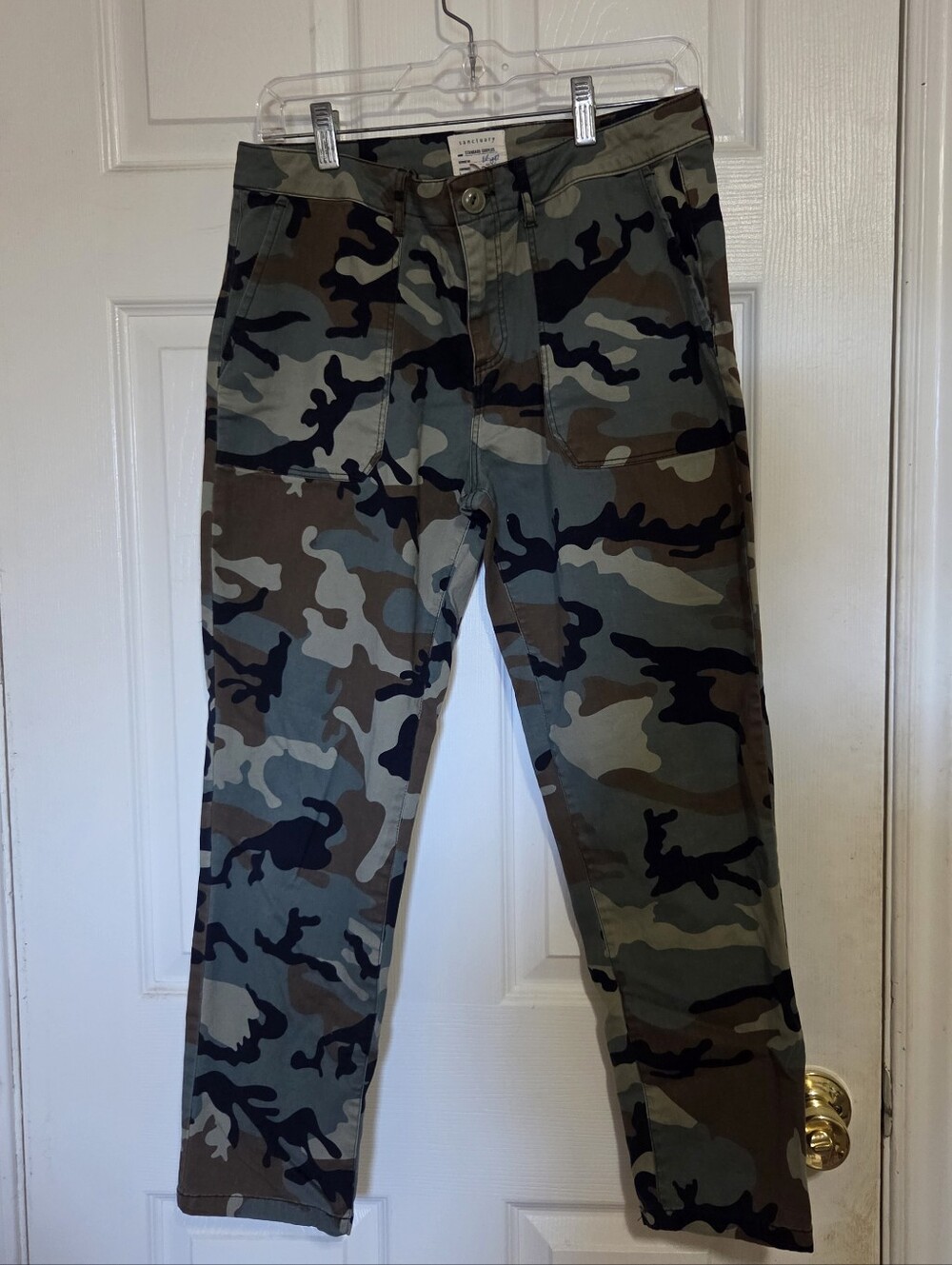 Sanctuary Standard Surplus Camo Straight Leg Pants Size 28